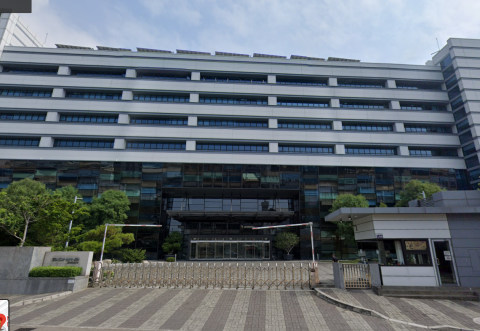 Nhà máy Hoa Quảng khu Nam TP Đài trung sx thiết bị y tế , xkld đài loan , Xuất khẩu lao động đài loan