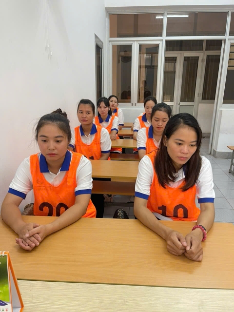 XKLD ĐÀI LOAN MIỄN PHÍ NHÀ MÁY NĂNG NGUYÊN ĐÀI NAM 100 NAM NỮ ĐIỆN TỬ XKLD ĐÀI LOAN MIỄN PHÍ NHÀ MÁY NĂNG NGUYÊN ĐÀI NAM 100 NAM NỮ ĐIỆN TỬ